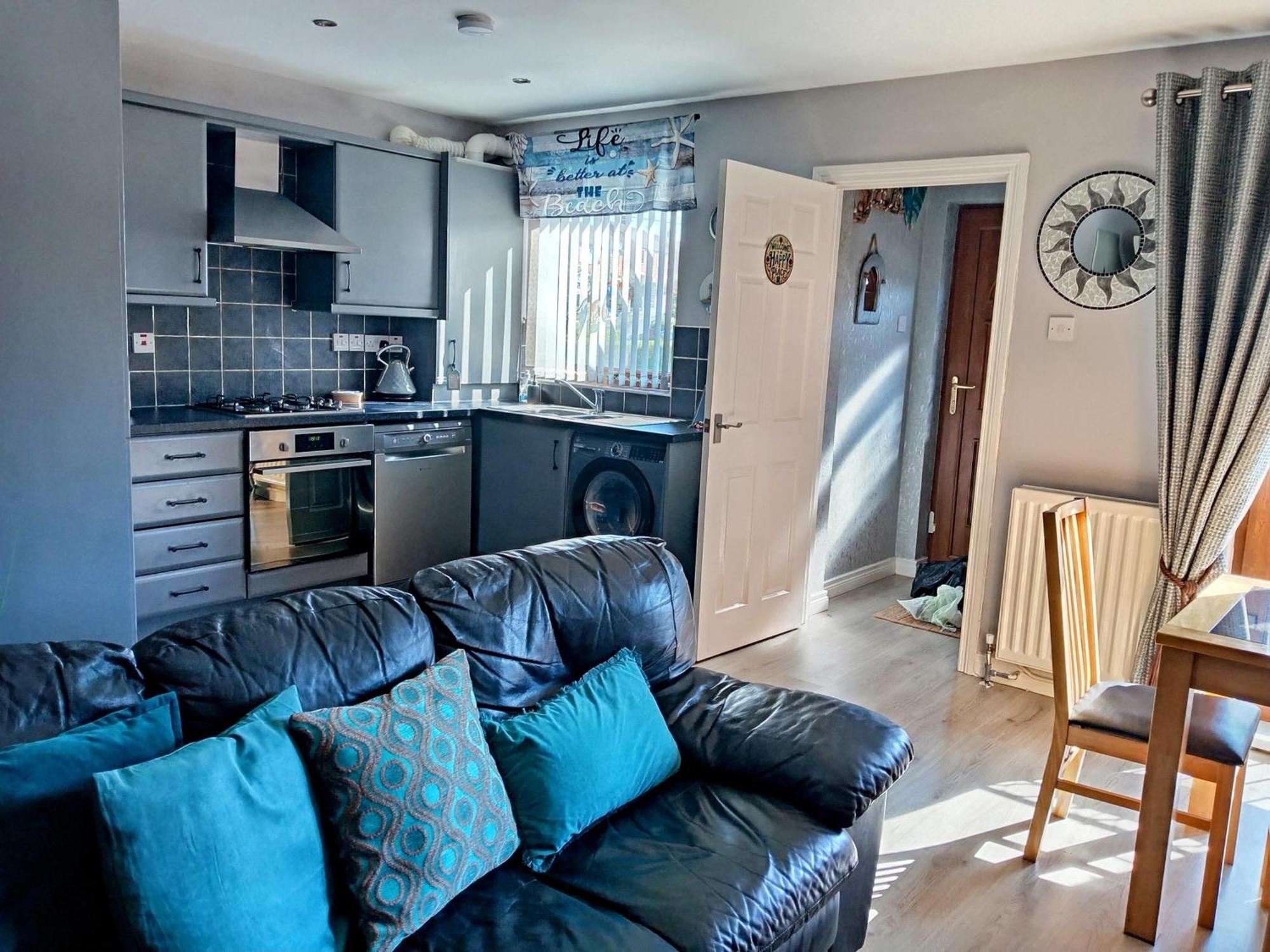 Sea Surf Apartment บังกอร์ ภายนอก รูปภาพ